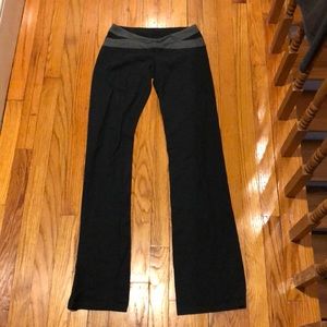 Lululemon groove pants